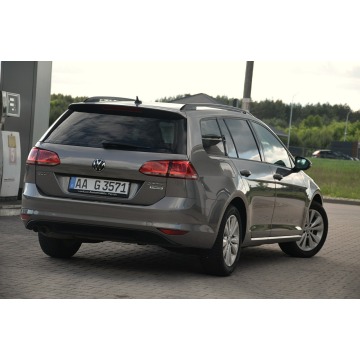 Volkswagen Golf  Kombi 2015,  2.0 diesel, automat - Na sprzedaż za 34 900 zł - Ostrów Mazowiecka - zdjęcie 9