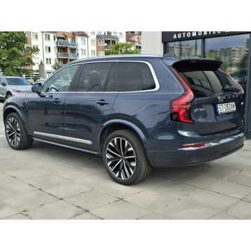 Volvo   SUV 2025,  2.0 benzyna, automat - Na sprzedaż za 263 500 zł - Tychy - zdjęcie 2