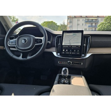 Volvo   SUV 2025,  2.0 benzyna, automat - Na sprzedaż za 263 500 zł - Tychy - zdjęcie 10