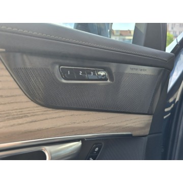 Volvo   SUV 2025,  2.0 benzyna, automat - Na sprzedaż za 263 500 zł - Tychy - zdjęcie 12
