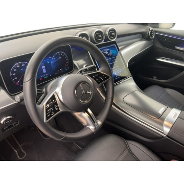 Mercedes - Benz GLC-klasa  SUV 2025,  2.0 hybryda, automat - Na sprzedaż za 229 100 zł - Warszawa - zdjęcie 9