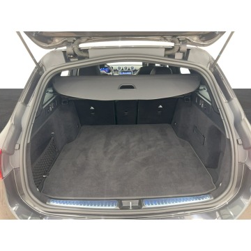 Mercedes - Benz C-klasa  Kombi 2025,  2.0 diesel, automat - Na sprzedaż za 179 900 zł - Warszawa - zdjęcie 11