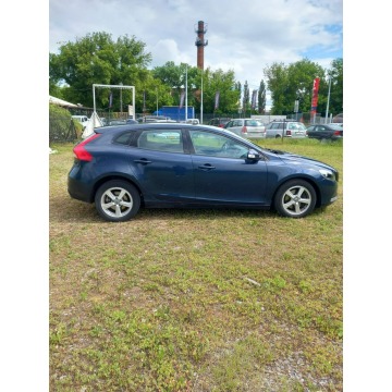 Volvo V40 2014,  1.6 benzyna - Na sprzedaż za 34 700 zł - Lublin - zdjęcie 5
