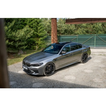 BMW M5  Sedan/Limuzyna 2018,  4.4 benzyna, automat - Na sprzedaż za 259 777 zł - Ropczyce - zdjęcie 3