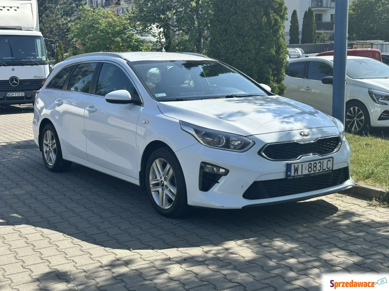 Kia Ceed 2021,  1.5 benzyna, automat - Na sprzedaż za 49 900 zł - Warszawa