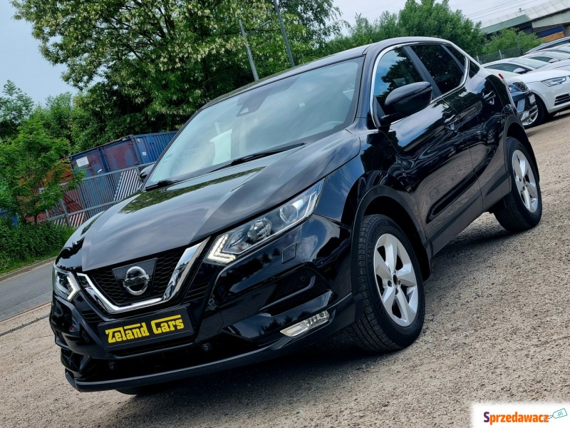 Nissan Qashqai  SUV 2017,  1.2 benzyna - Na sprzedaż za 43 900 zł - Szczecin