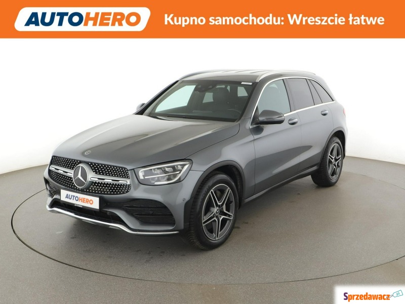Mercedes - Benz GLC-klasa  SUV 2019,  2.0 benzyna, automat - Na sprzedaż za 119 600 zł - Warszawa