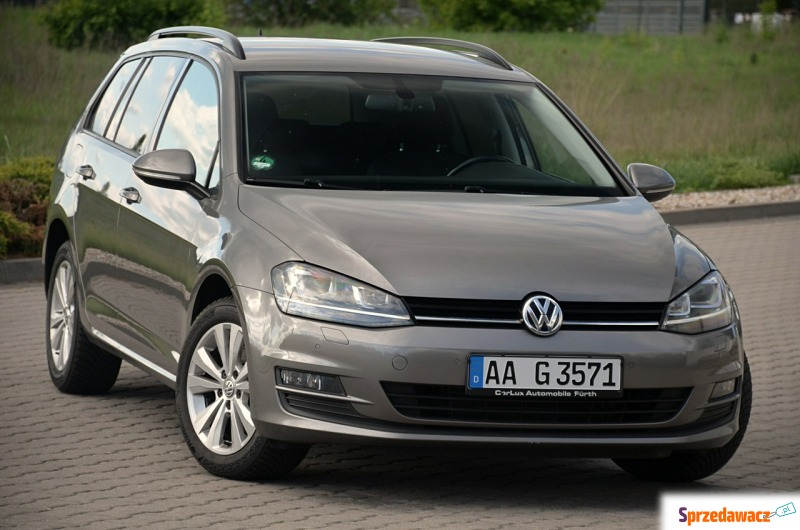 Volkswagen Golf  Kombi 2015,  2.0 diesel, automat - Na sprzedaż za 34 900 zł - Ostrów Mazowiecka