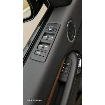 Land Rover Discovery  SUV 2017,  2.0 diesel, automat - Na sprzedaż za 69 999 zł - Szczecin - zdjęcie 12