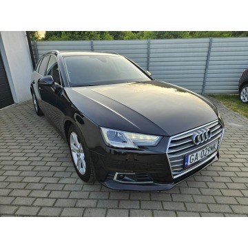 Audi A4  Kombi 2017,  2.0 diesel, automat - Na sprzedaż za 57 800 zł - Gdynia - zdjęcie 5