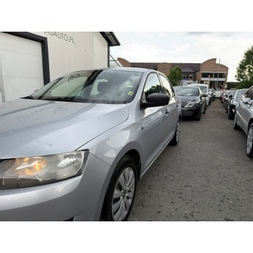 Skoda Rapid  Sedan/Limuzyna 2014,  1.6 diesel - Na sprzedaż za 16 900 zł - Gdów - zdjęcie 2