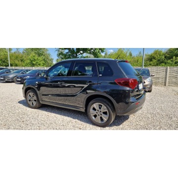 Suzuki Vitara  SUV 2020,  1.4 benzyna - Na sprzedaż za 65 900 zł - Płock - zdjęcie 5