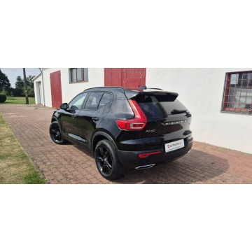 Volvo   SUV 2022,  1.5 benzyna, automat - Na sprzedaż za 87 800 zł - Paproć - zdjęcie 6