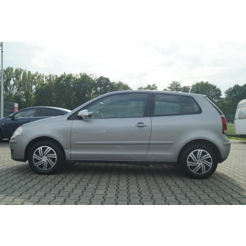 Volkswagen Polo  Hatchback 2005,  1.2 benzyna - Na sprzedaż za 5 900,00 zł - Goczałkowice-Zdrój - zdjęcie 2