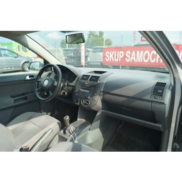 Volkswagen Polo  Hatchback 2005,  1.2 benzyna - Na sprzedaż za 5 900,00 zł - Goczałkowice-Zdrój - zdjęcie 10