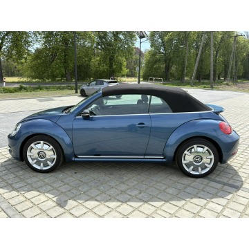 Volkswagen Beetle  Kabriolet 2016,  1.4 benzyna - Na sprzedaż za 51 900 zł - Knurów - zdjęcie 4
