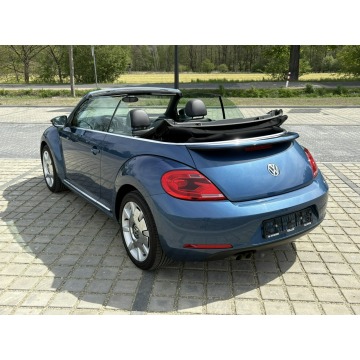 Volkswagen Beetle  Kabriolet 2016,  1.4 benzyna - Na sprzedaż za 51 900 zł - Knurów - zdjęcie 10