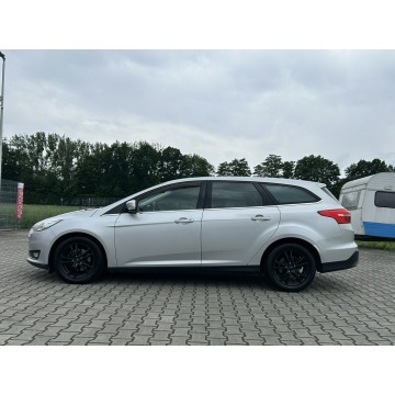 Ford Focus  Kombi 2016,  1.5 diesel - Na sprzedaż za 15 900 zł - Goczałkowice-Zdrój - zdjęcie 4