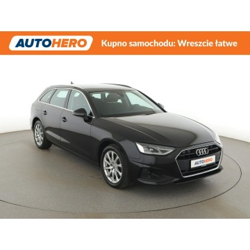Audi A4  Kombi 2020,  2.0 diesel, automat - Na sprzedaż za 75 300 zł - Warszawa - zdjęcie 10