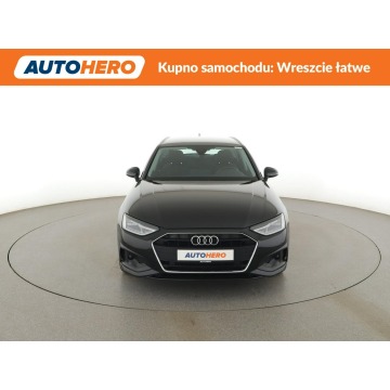 Audi A4  Kombi 2020,  2.0 diesel, automat - Na sprzedaż za 75 300 zł - Warszawa - zdjęcie 11