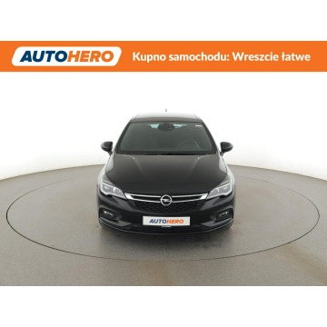 Opel Astra  Kombi 2018,  1.4 benzyna, automat - Na sprzedaż za 41 300 zł - Warszawa - zdjęcie 11