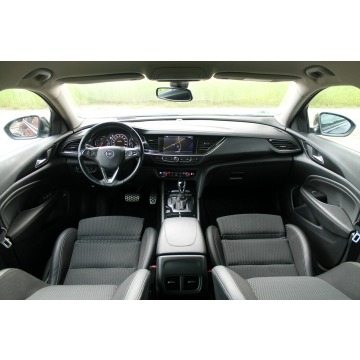 Opel Insignia 2018,  2.0 diesel, automat - Na sprzedaż za 48 900 zł - Zielenin - zdjęcie 8