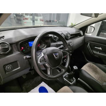 Dacia Duster  SUV 2018,  1.6 benzyna - Na sprzedaż za 49 900 zł - Korczyna - zdjęcie 12