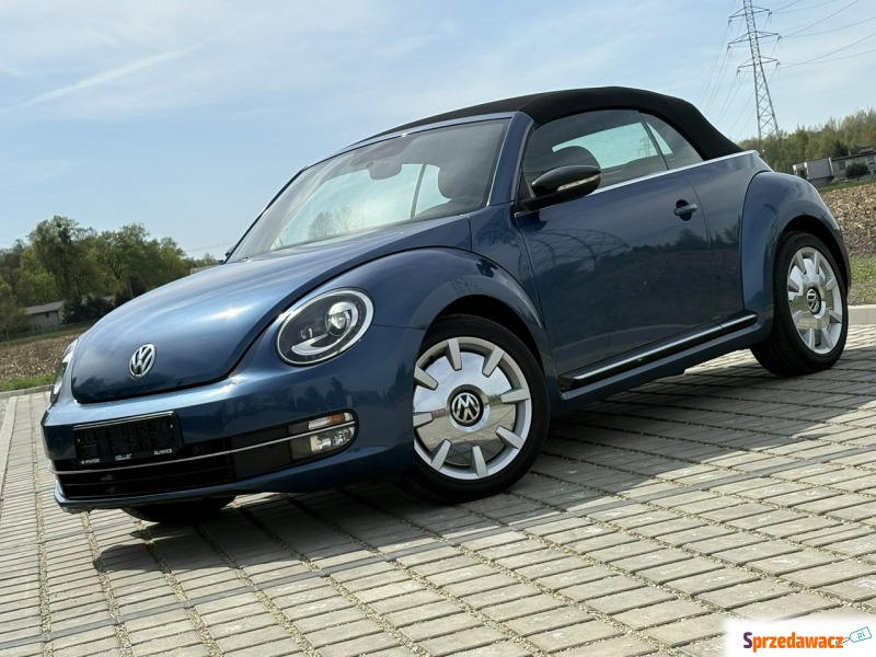 Volkswagen Beetle  Kabriolet 2016,  1.4 benzyna - Na sprzedaż za 51 900 zł - Knurów