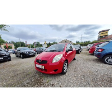Toyota Yaris  Hatchback 2008,  1.0 benzyna - Na sprzedaż za 13 900 zł - Częstochowa - zdjęcie 2