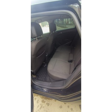 Opel Astra  Hatchback 2014,  1.4 benzyna+LPG - Na sprzedaż za 14 900 zł - Sosnowiec - zdjęcie 6