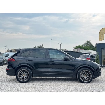 Porsche Cayenne  SUV 2016,  3.0 diesel, automat - Na sprzedaż za 107 500 zł - Michałowice-Wieś - zdjęcie 3