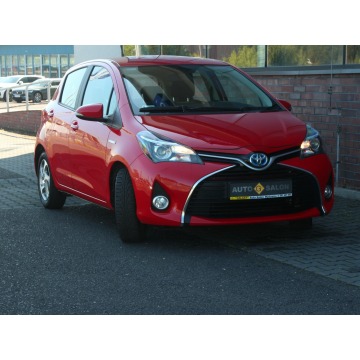 Toyota Yaris  Hatchback 2016,  1.5 hybryda, automat - Na sprzedaż za 44 990 zł - Mysłowice - zdjęcie 3