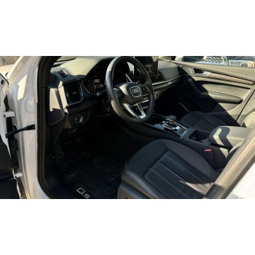 Audi Q5  SUV 2023,  2.0 benzyna, automat - Na sprzedaż za 119 900 zł - Gdynia - zdjęcie 7