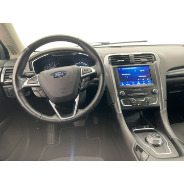 Ford Mondeo  Hatchback 2022,  2.0 diesel, automat - Na sprzedaż za 69 300 zł - Warszawa - zdjęcie 9