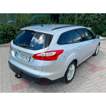 Ford Focus  Kombi 2012,  1.6 benzyna - Na sprzedaż za 20 200 zł - Warszawa - zdjęcie 8