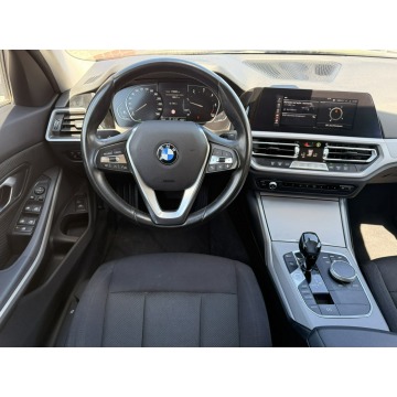 BMW Seria 3  Kombi 2020,  2.0 diesel, automat - Na sprzedaż za 86 900 zł - Wrocław - zdjęcie 4