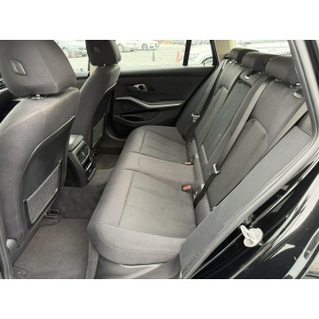 BMW Seria 3  Kombi 2020,  2.0 diesel, automat - Na sprzedaż za 86 900 zł - Wrocław - zdjęcie 11