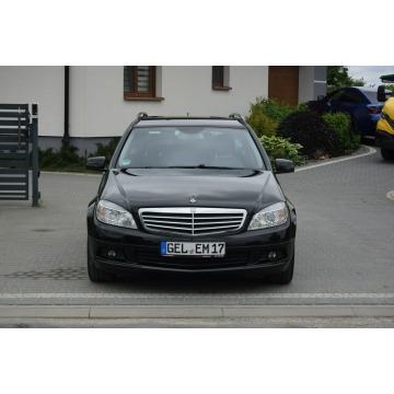 Mercedes - Benz C-klasa  Kombi 2009,  1.6 benzyna, automat - Na sprzedaż za 24 900 zł - Majdan Sieniawski - zdjęcie 2