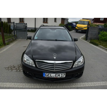 Mercedes - Benz C-klasa  Kombi 2009,  1.6 benzyna, automat - Na sprzedaż za 24 900 zł - Majdan Sieniawski - zdjęcie 4