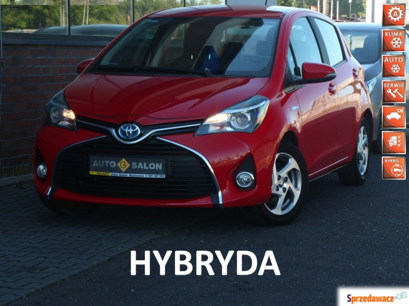 Toyota Yaris  Hatchback 2016,  1.5 hybryda, automat - Na sprzedaż za 44 990 zł - Mysłowice