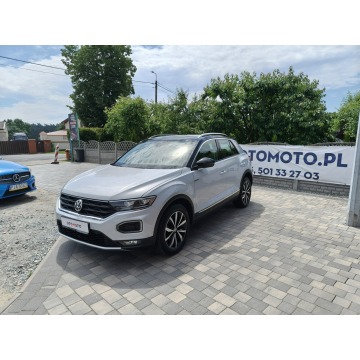 Volkswagen T-Roc  Minivan/Van 2018,  1.5 benzyna - Na sprzedaż za 66 800 zł - Twardów - zdjęcie 3