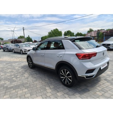 Volkswagen T-Roc  Minivan/Van 2018,  1.5 benzyna - Na sprzedaż za 66 800 zł - Twardów - zdjęcie 7
