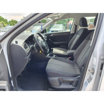 Volkswagen T-Roc  Minivan/Van 2018,  1.5 benzyna - Na sprzedaż za 66 800 zł - Twardów - zdjęcie 9