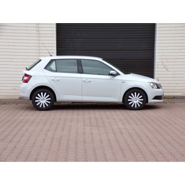 Skoda Fabia  Hatchback 2015,  1.0 benzyna - Na sprzedaż za 24 900 zł - Mikołów - zdjęcie 9