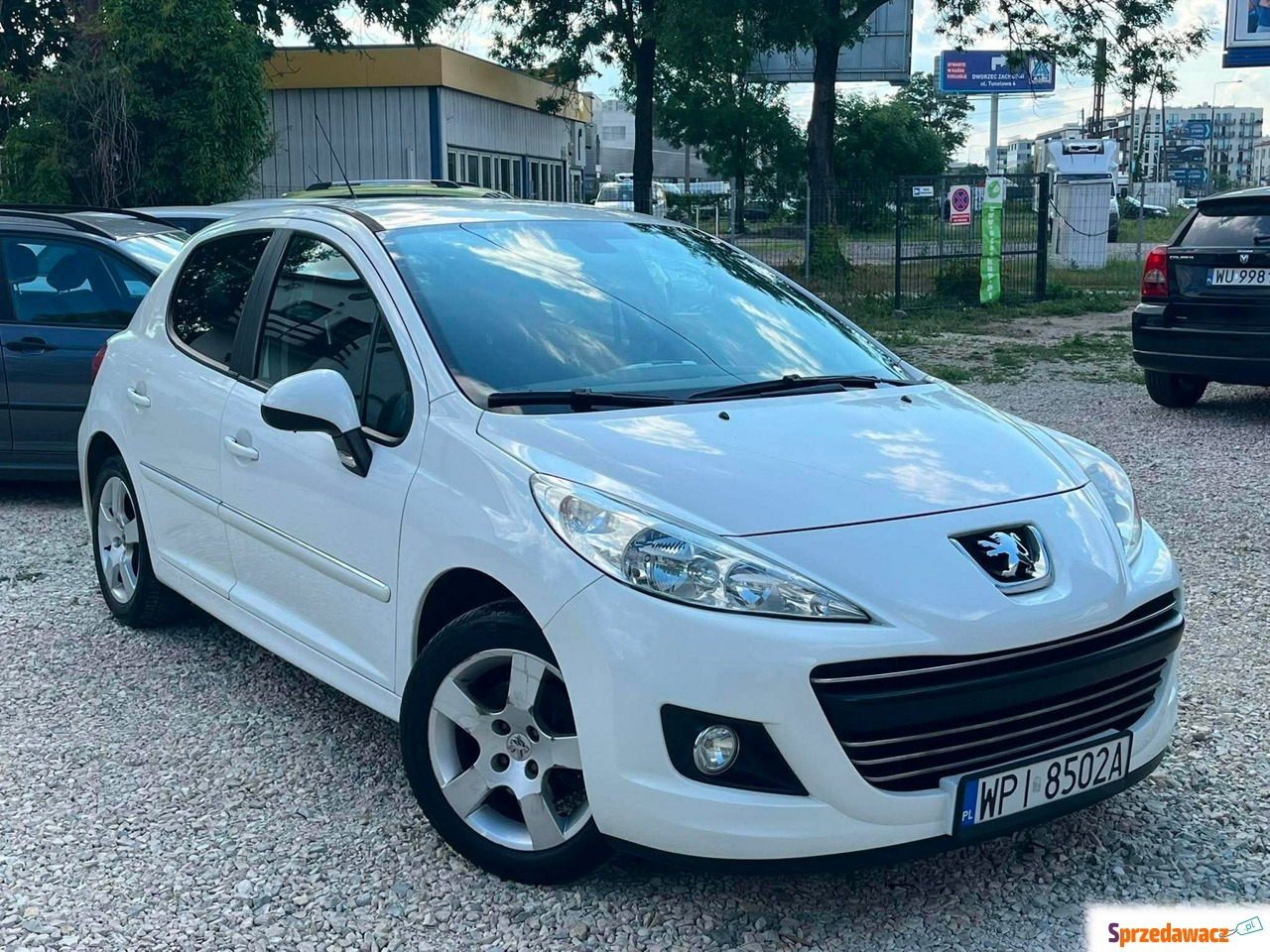 Peugeot 207 2009