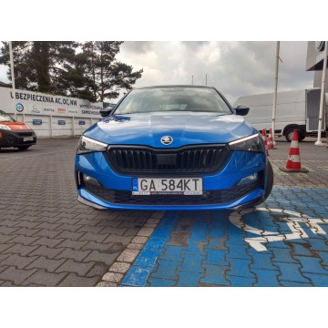 Skoda Scala  Hatchback 2023,  1.5 benzyna, automat - Na sprzedaż za 91 900 zł - Tychy - zdjęcie 3