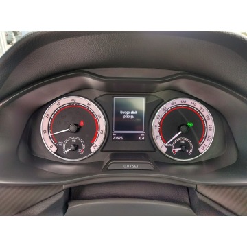 Skoda Scala  Hatchback 2023,  1.5 benzyna, automat - Na sprzedaż za 91 900 zł - Tychy - zdjęcie 12