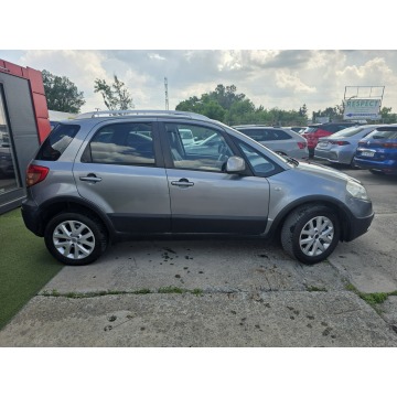 Fiat Sedici  SUV 2010,  1.6 benzyna - Na sprzedaż za 21 900 zł - Kraków - zdjęcie 4