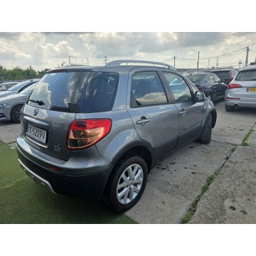 Fiat Sedici  SUV 2010,  1.6 benzyna - Na sprzedaż za 21 900 zł - Kraków - zdjęcie 5