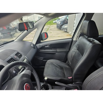 Fiat Sedici  SUV 2010,  1.6 benzyna - Na sprzedaż za 21 900 zł - Kraków - zdjęcie 11